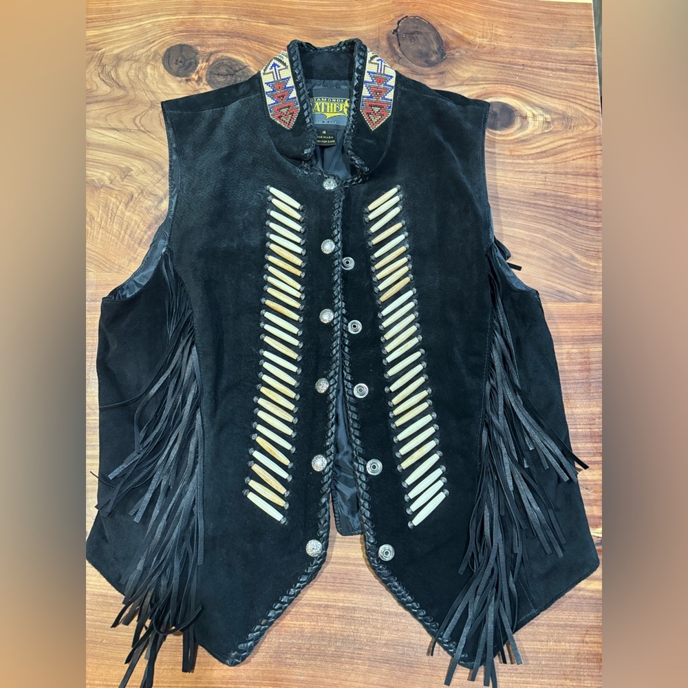 Diamond western leather vest Vest with Embroidered Collar